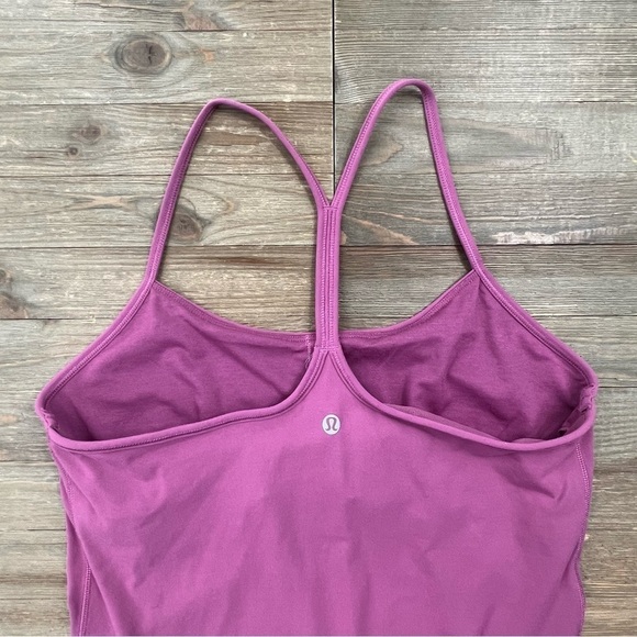 Lululemon Power Pose Tank in Moss Rose - Picture 8 of 9
